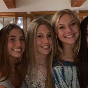 Meet your Posher, Olivia